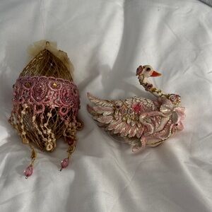 Elegant Pink and Gold Decorative Swan and Egg Set